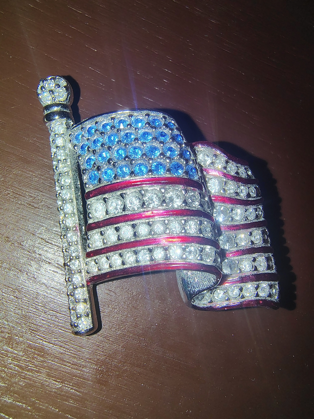 Vtg Swarovski Crystal American Flag Brooch Red White Blue Rhinestone Pin USA